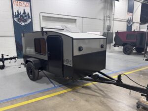 Highway Deluxe - 5' x 10' - Pewter